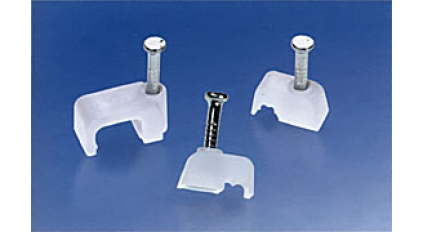 Скоба пластиковая с гвоздем AVC ANF-0.7N (100шт) фото 1